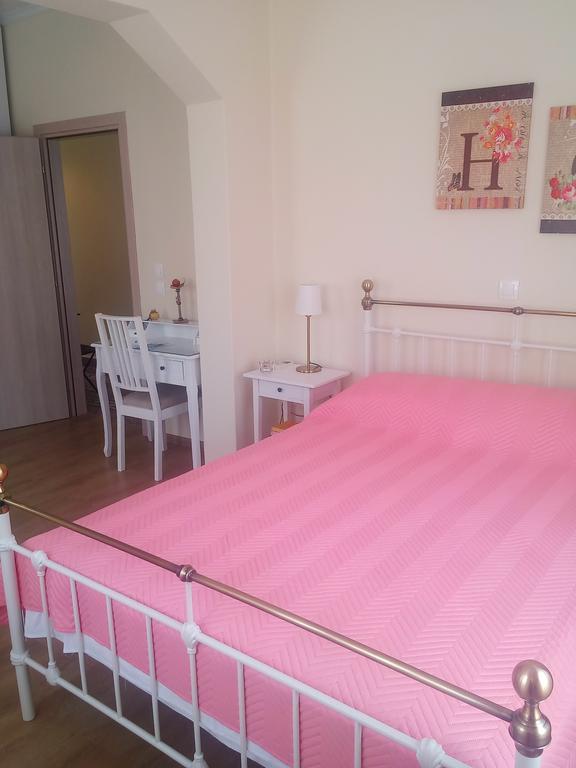Oikia Preveza Apartment ภายนอก รูปภาพ