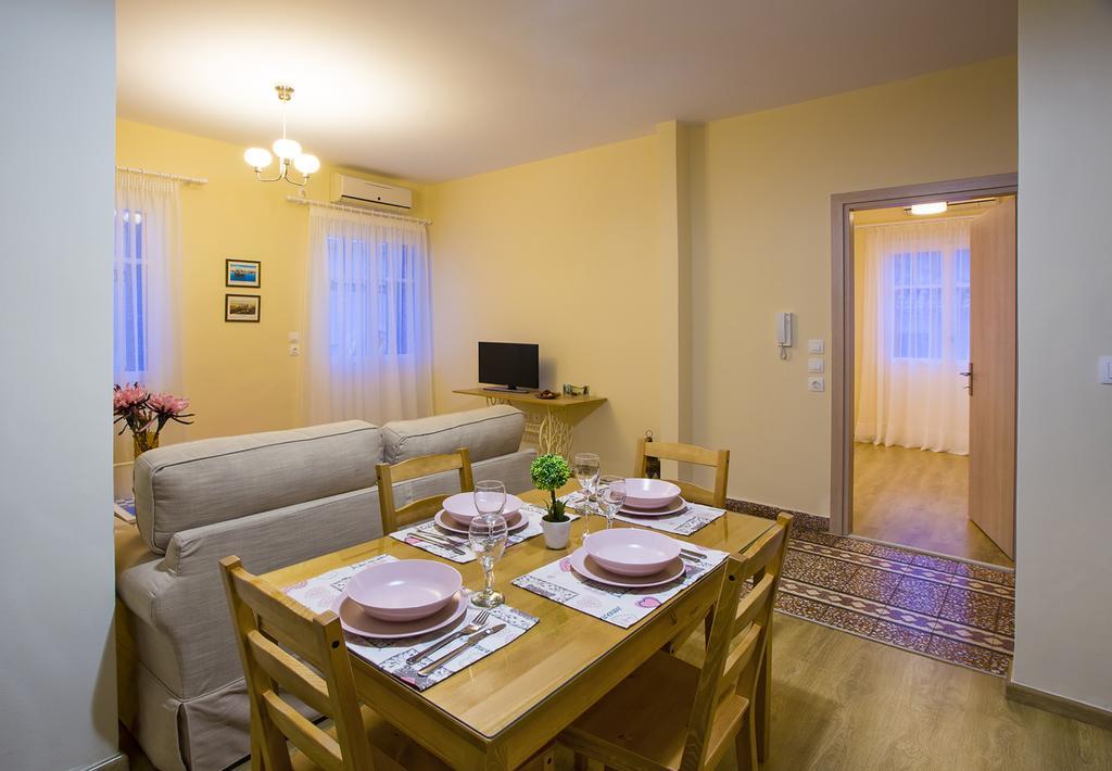 Oikia Preveza Apartment ภายนอก รูปภาพ